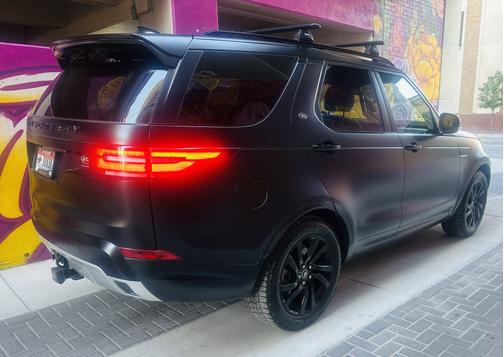 2020 Land Rover Discovery Limited Edition