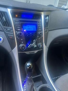 Gray 2012 Hyundai SONATA SE