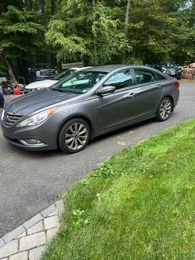 Gray 2012 Hyundai SONATA SE