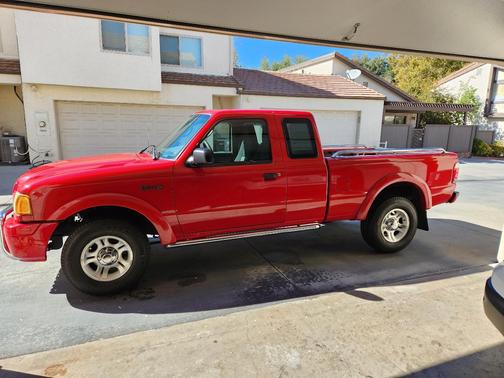 Red 2004 Ford Ranger Edge