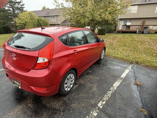 2017 Hyundai Accent SE