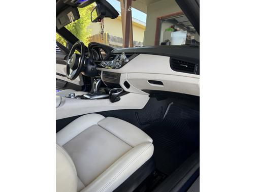 2011 BMW Z4 sDrive35i