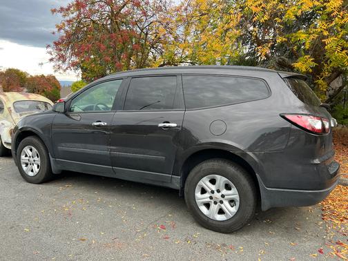 2015 Chevrolet Traverse LS
