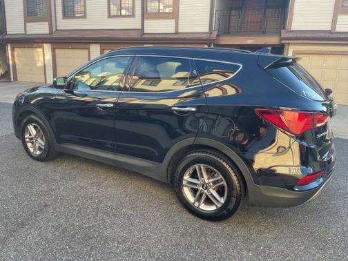 Photo 2 of 19 of 2018 Hyundai Santa Fe Sport 2.4L