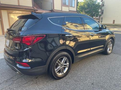 Photo 4 of 19 of 2018 Hyundai Santa Fe Sport 2.4L