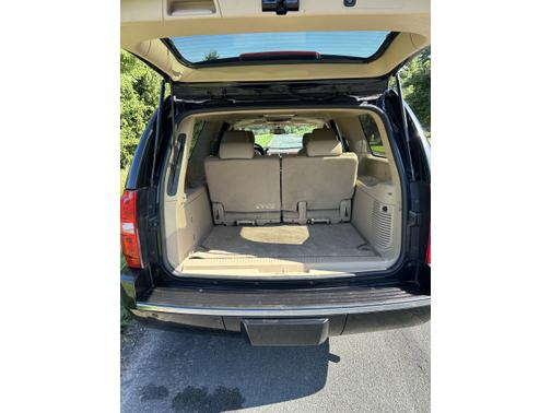 2013 Chevrolet Suburban 1500 LTZ
