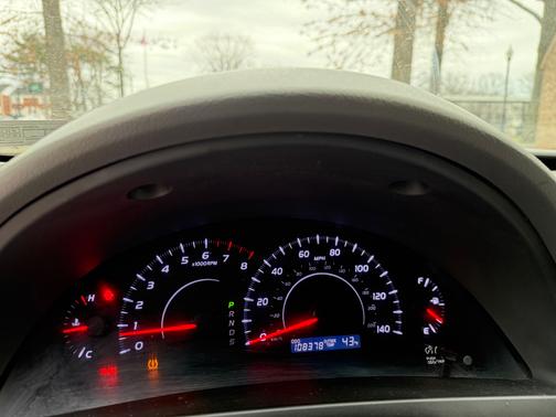 Silver 2011 Toyota Camry LE