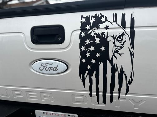 White 2012 Ford F-250 Lariat