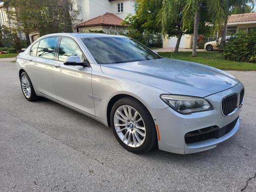 Silver 2015 BMW 750 i