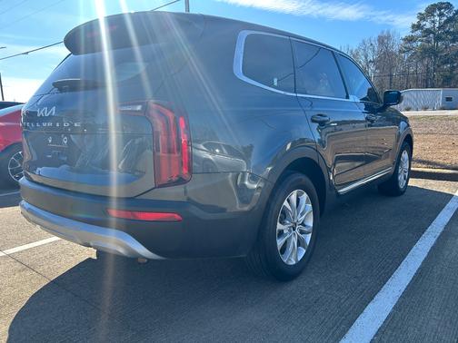 2022 Kia Telluride LX