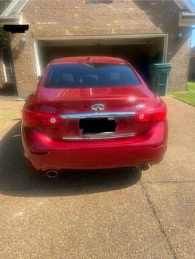 2015 INFINITI Q50 Premium
