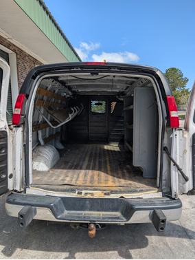 White 2018 GMC Savana 2500 Work Van