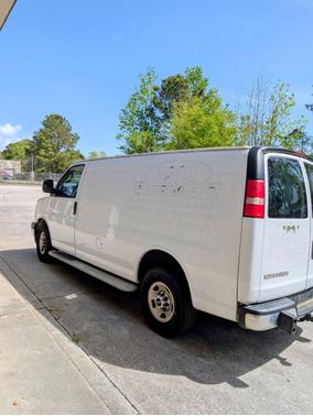 White 2018 GMC Savana 2500 Work Van