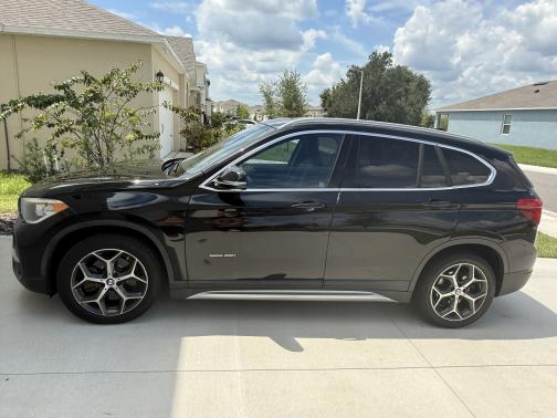 2017 BMW X1 sDrive28i