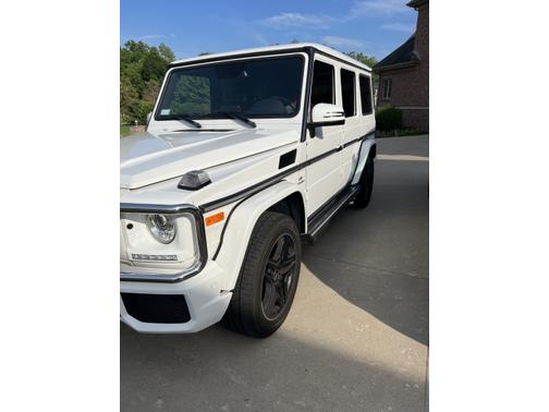 Photo 5 of 8 of 2017 Mercedes-Benz AMG G 63 Base