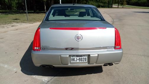 2006 Cadillac DTS Base