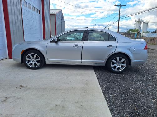 2011 Mercury Milan Premier