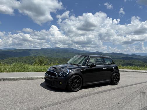 2012 MINI Cooper S Base