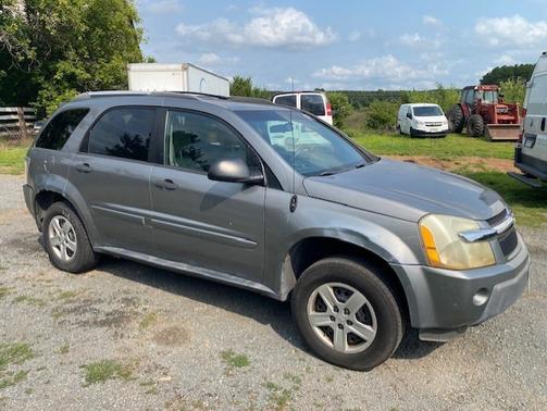 Gray 2005 Chevrolet Equinox LS