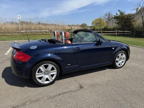 Blue 2005 Audi TT 3.2L