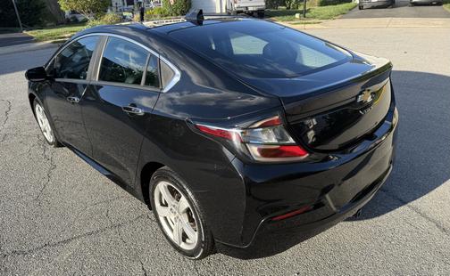 Black 2017 Chevrolet Volt LT