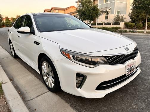 2018 Kia Optima S