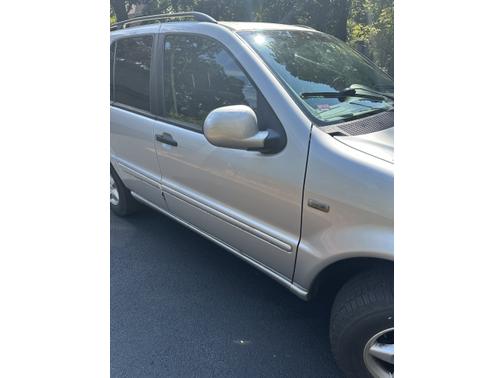 2000 Mercedes-Benz M-Class ML320 4MATIC