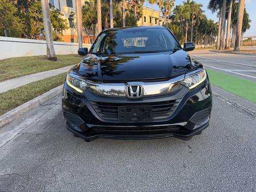 2022 Honda HR-V LX