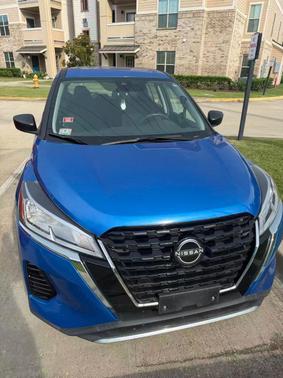 Blue 2022 Nissan Kicks S