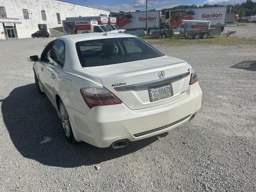 2010 Acura RL Technology