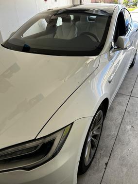 2018 Tesla Model S 75D