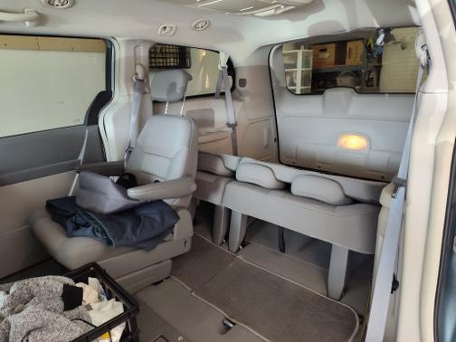 2008 Chrysler Town & Country Touring