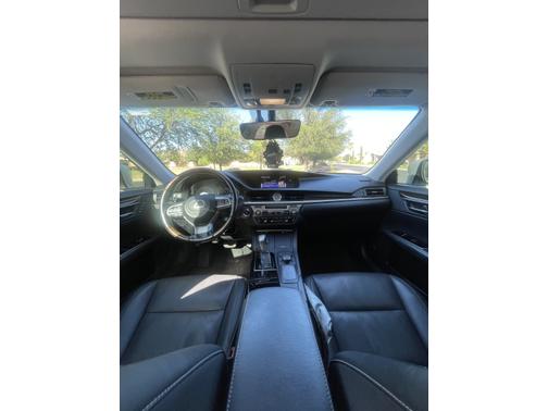 2016 Lexus ES 300h Base