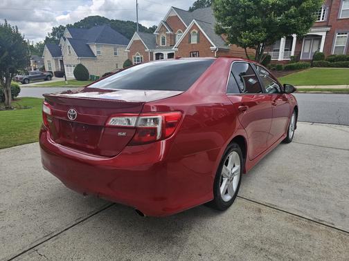 2014 Toyota Camry SE