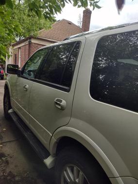 White 2012 Ford Expedition Limited