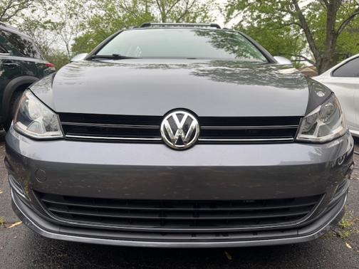2017 Volkswagen Golf SportWagen TSI S
