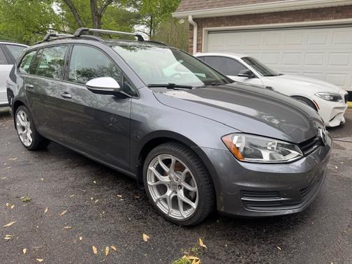 2017 Volkswagen Golf SportWagen TSI S