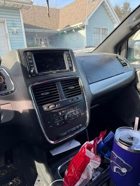 Gray 2018 Dodge Grand Caravan GT