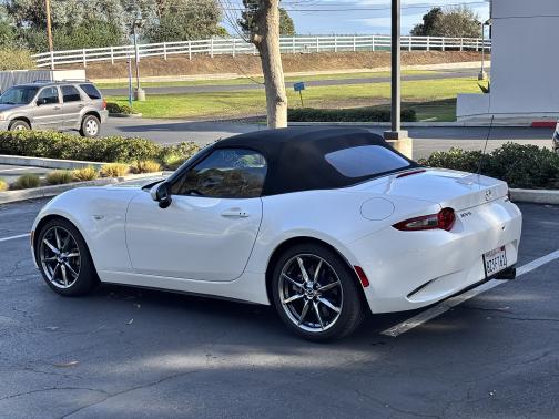 2022 Mazda MX-5 Miata Grand Touring