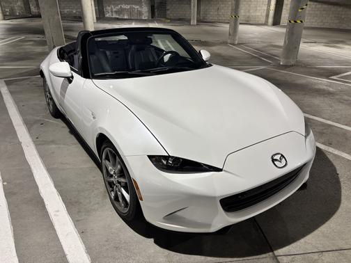 2022 Mazda MX-5 Miata Grand Touring