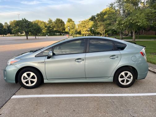 2015 Toyota Prius Five