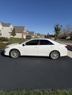 2012 Toyota Camry Hybrid XLE