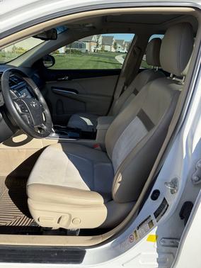2012 Toyota Camry Hybrid XLE