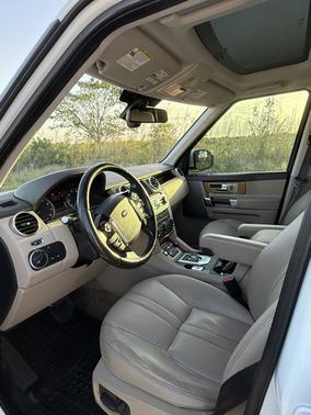 2016 Land Rover LR4 HSE Silver Edition