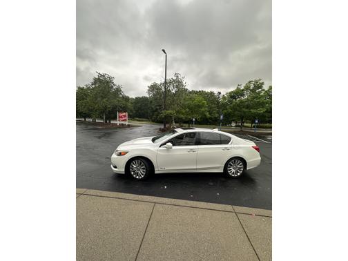 2014 Acura RLX Advance Package
