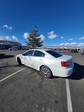 2012 Mitsubishi Galant ES