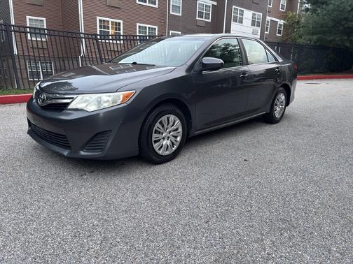 Gray 2013 Toyota Camry LE