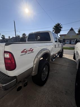White 2008 Ford F-250 Lariat Crew Cab Super Duty