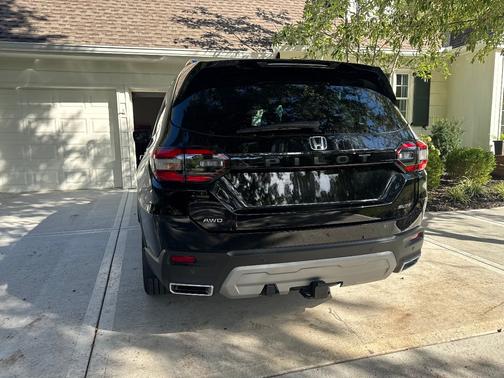 Black 2023 Honda Pilot Elite