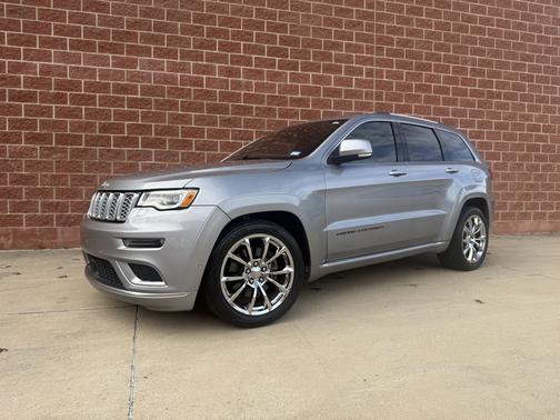 2019 Jeep Grand Cherokee Summit